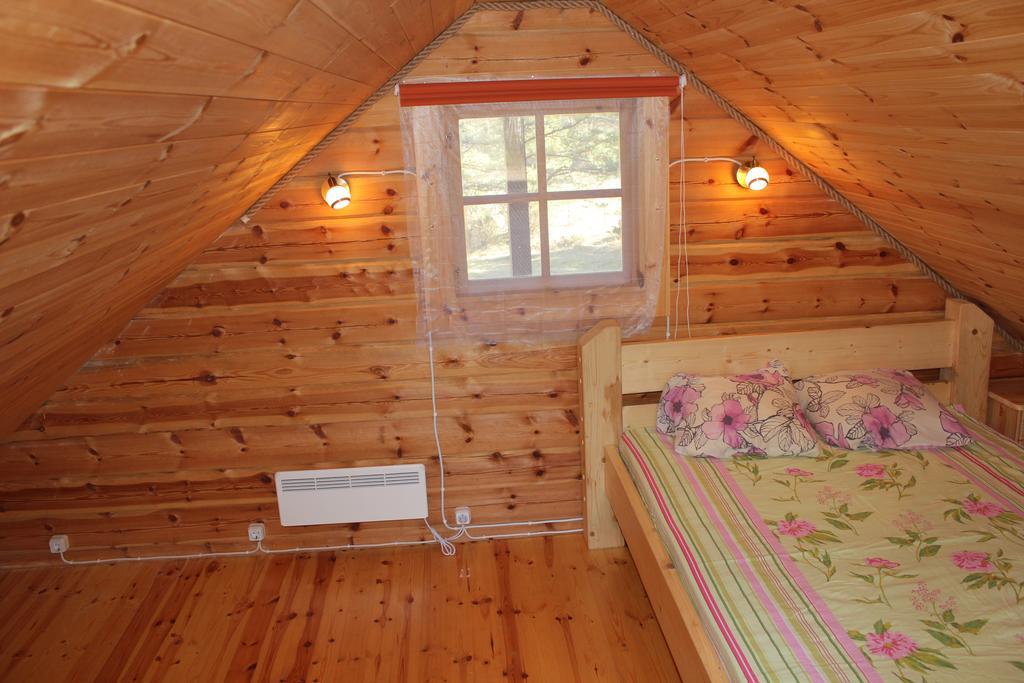 Nature Getaway Holiday Home Mujaste Eksteriør billede